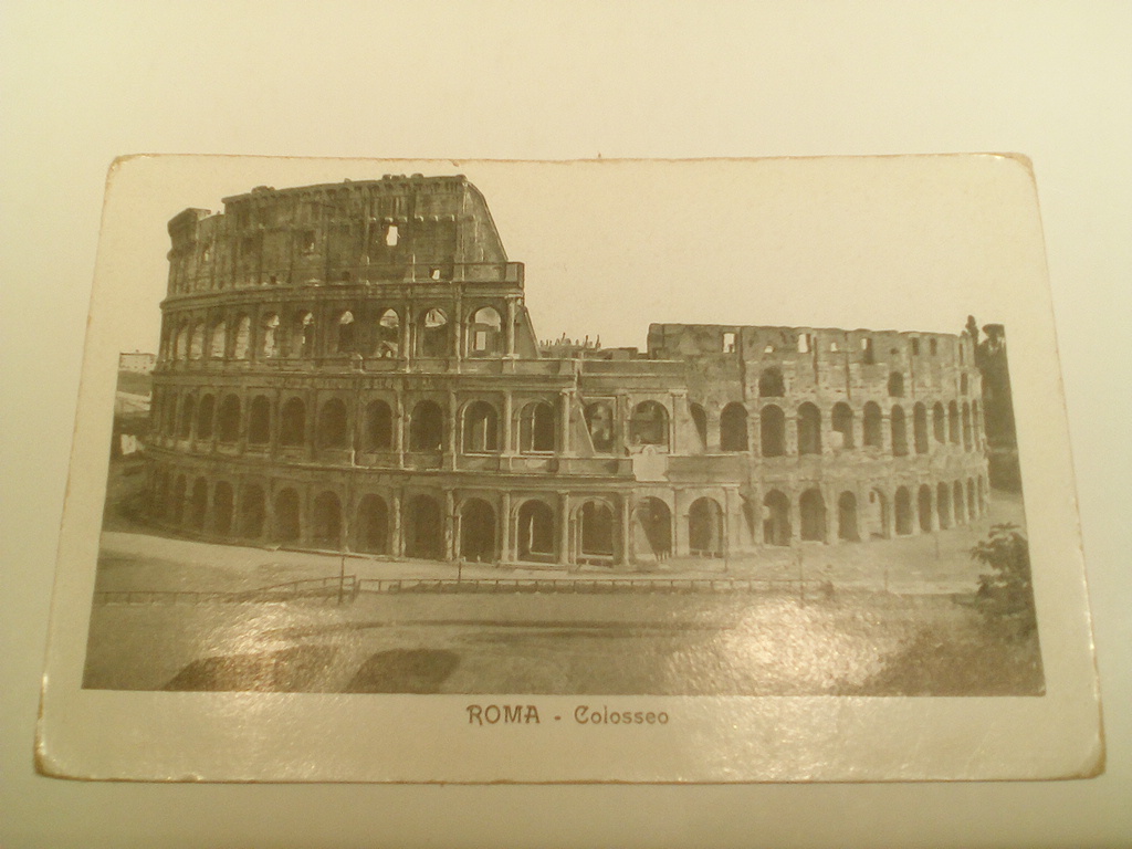 /Italy/Roma/IT_place_19xx_Roma colosseo.jpg